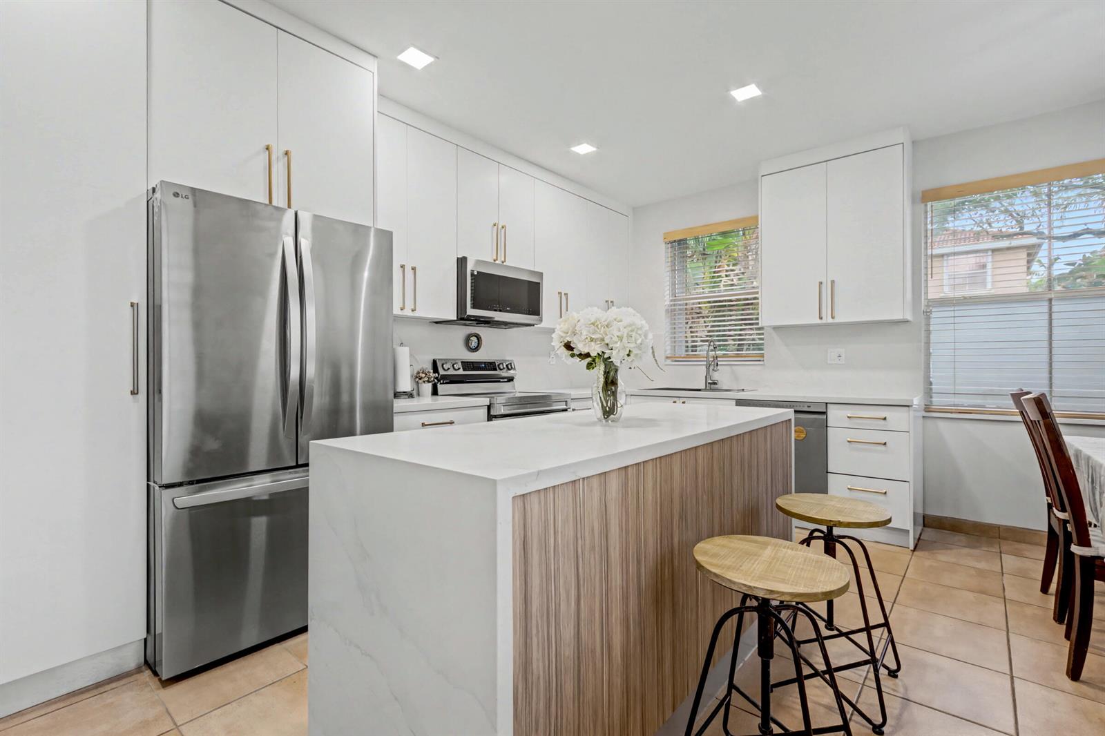 Photo of 1545 Seagrape (1545), Hollywood, Florida, 33019 - 1545-11