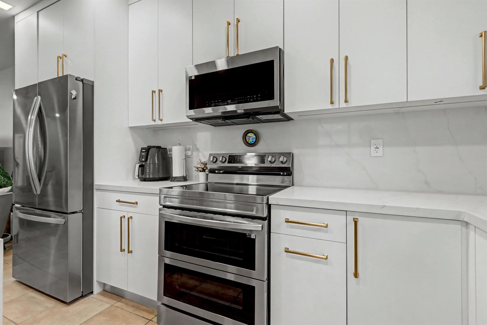 Photo of 1545 Seagrape (1545), Hollywood, Florida, 33019 - 1545-16