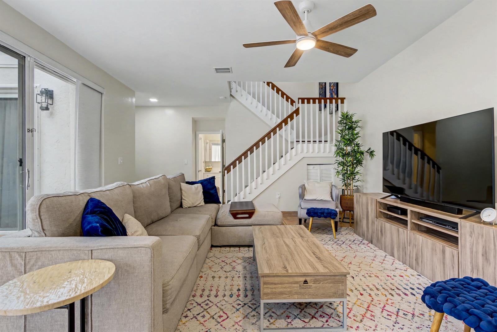 Photo of 1545 Seagrape (1545), Hollywood, Florida, 33019 - 1545-5
