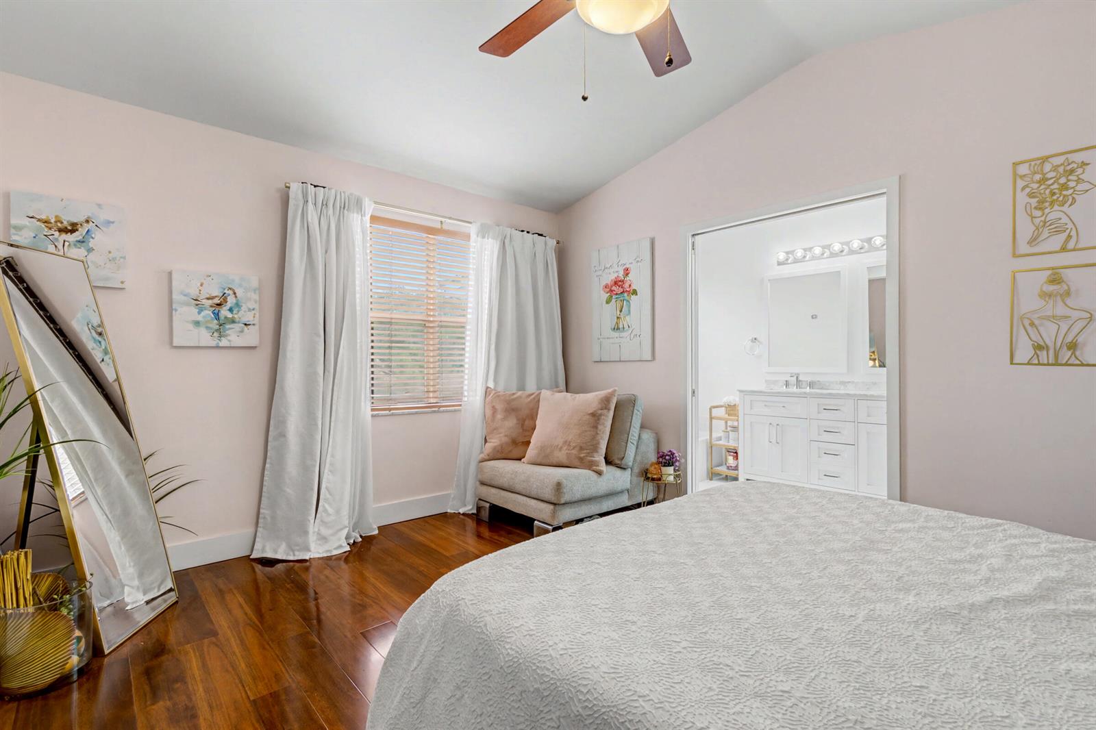 Photo of 1545 Seagrape (1545), Hollywood, Florida, 33019 - 1545-24