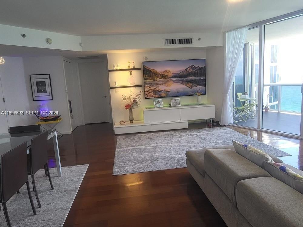 Photo of 17201 Collins Ave  #2005, Sunny Isles Beach, Florida, 33160 - 