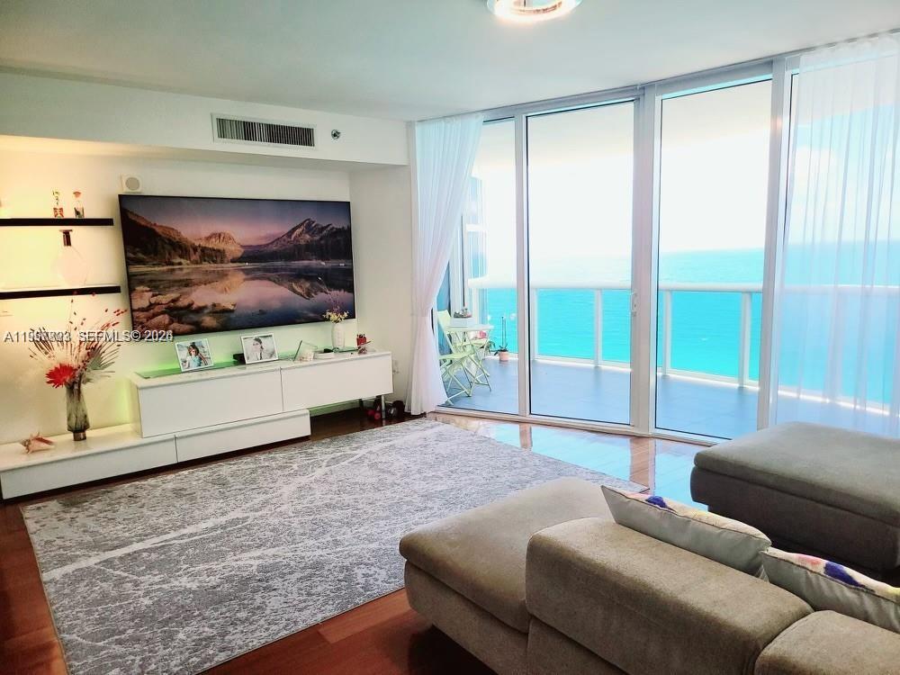 Photo of 17201 Collins Ave  #2005, Sunny Isles Beach, Florida, 33160 - 