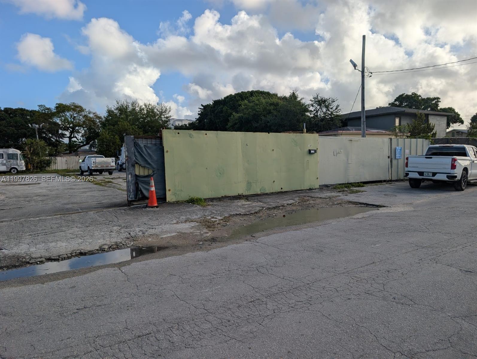   /   sq. ft. $ 2026-04-22 0 Photo