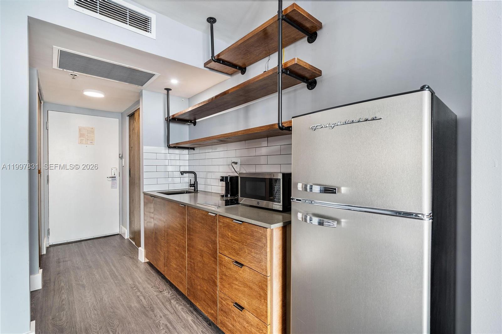 Photo of 19201 Collins Ave  #324, Sunny Isles Beach, Florida, 33160 - 