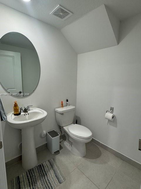 23012 3 / 3 1827 sq. ft. $ 2026-04-09 0 Photo