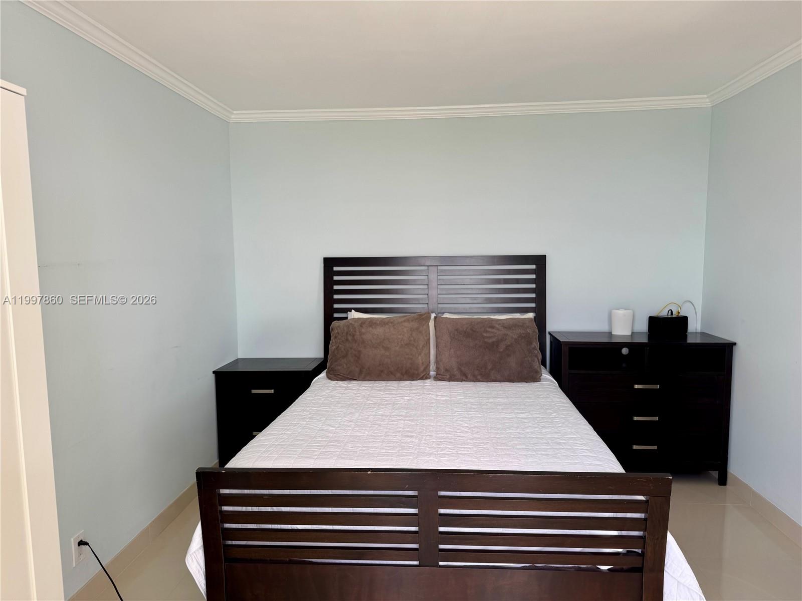 710 2 / 2 1300 sq. ft. $ 2026-04-09 0 Photo