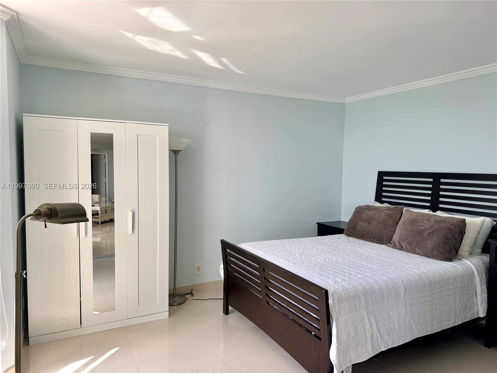 710 2 / 2 1300 sq. ft. $ 2026-04-09 0 Photo