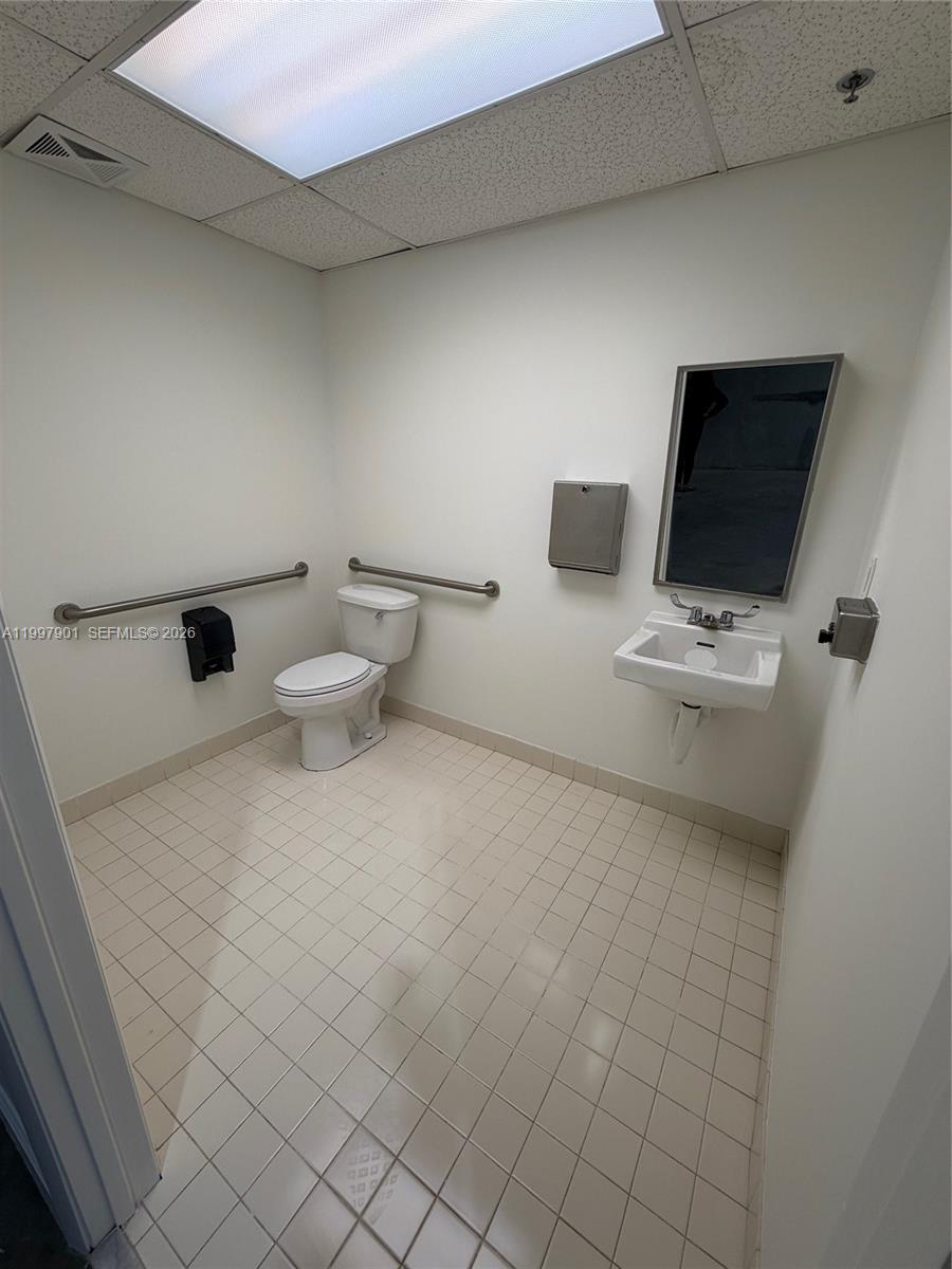 115  /   sq. ft. $ 2026-04-09 0 Photo