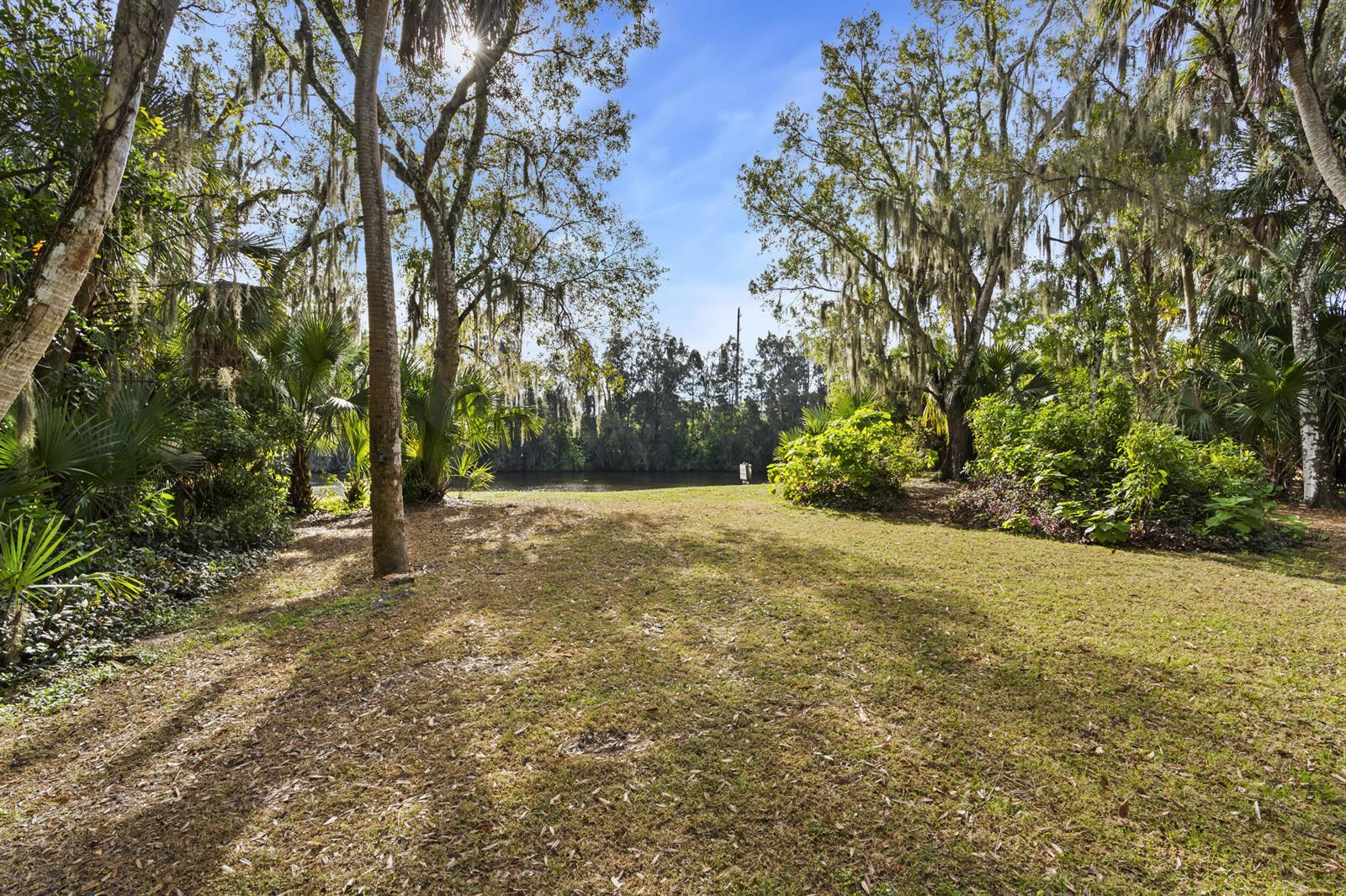  / 0  sq. ft. $ 2026-06-15 0 foto