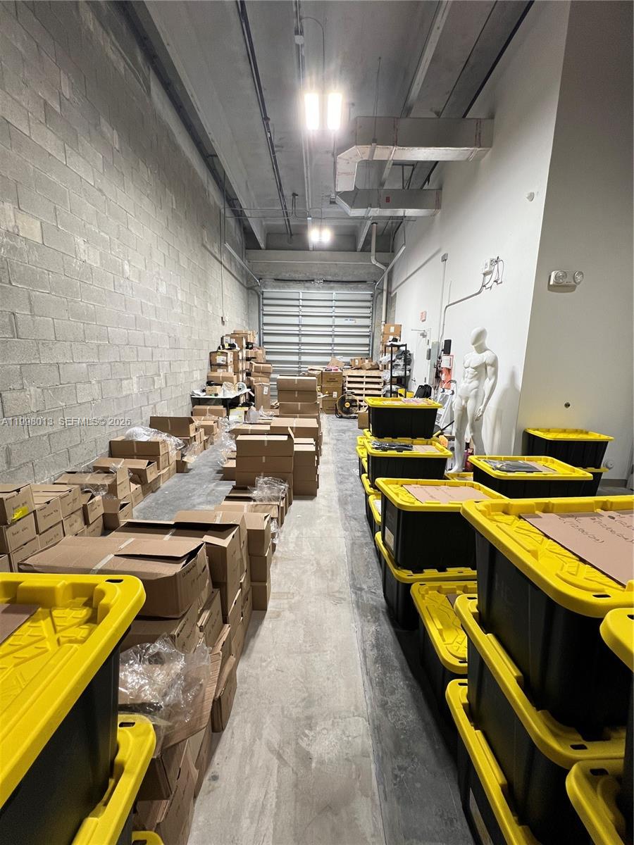 137  /   sq. ft. $ 2026-04-09 0 Photo