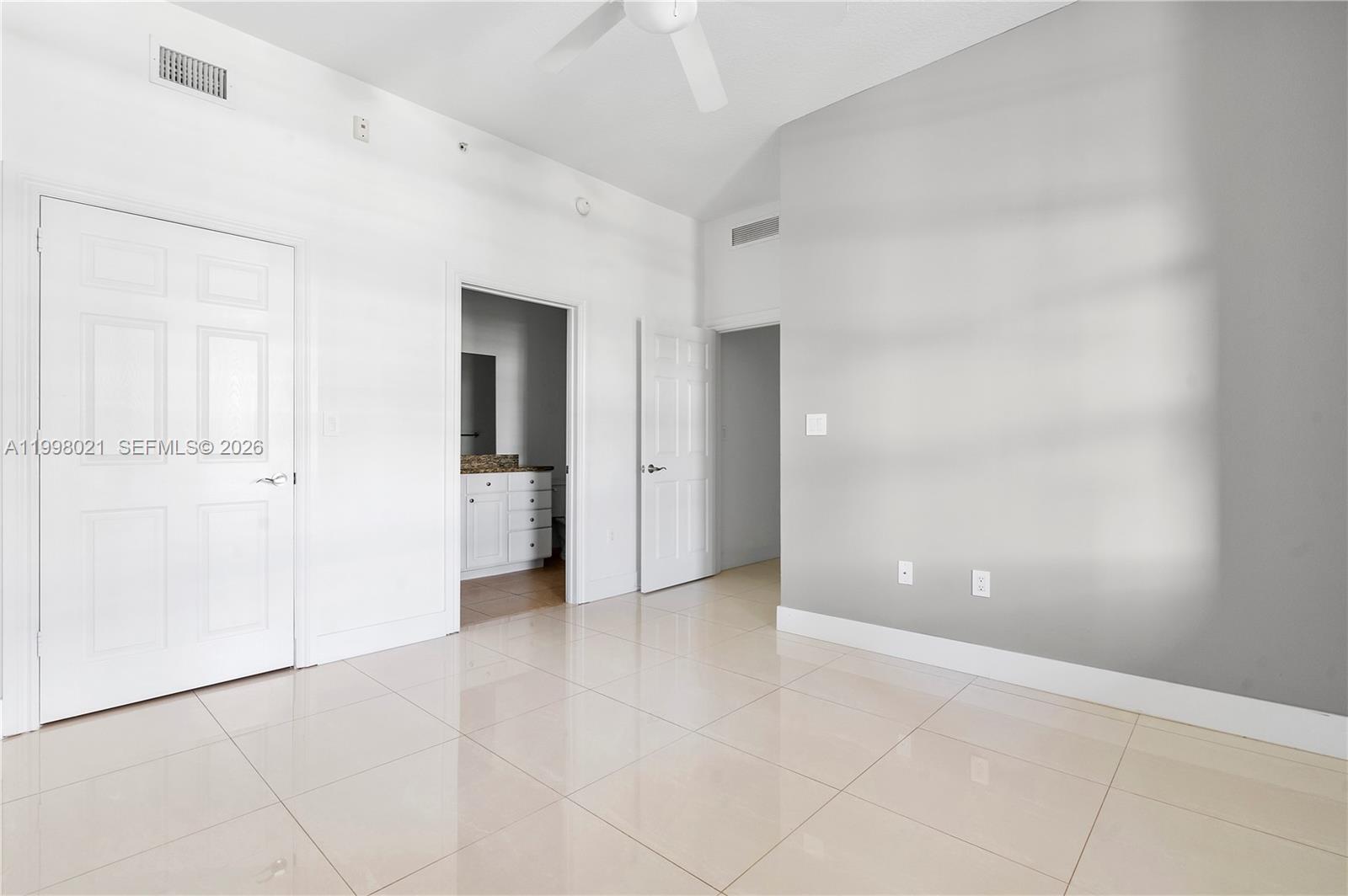 Photo of 3001 185th St  #411, Aventura, Florida, 33180 - 