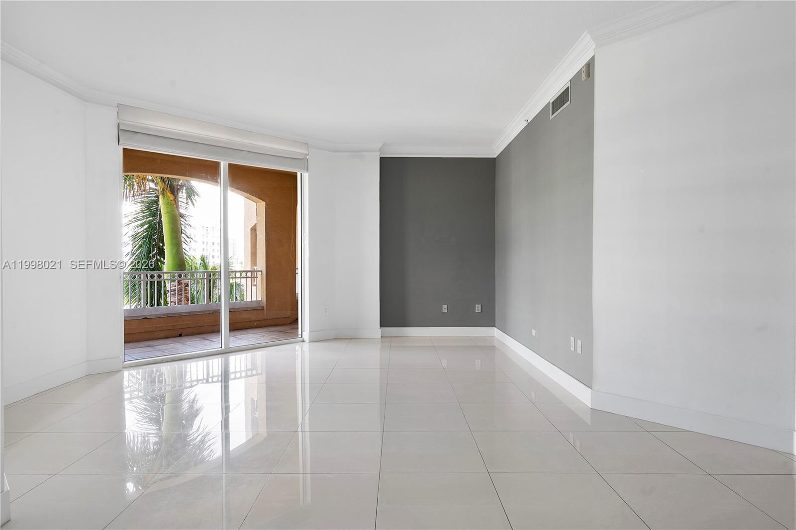 Photo of 3001 185th St  #411, Aventura, Florida, 33180 - 
