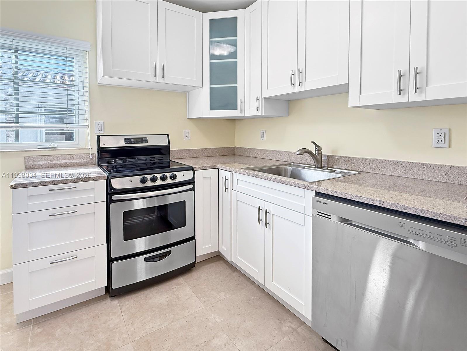   /  3600 sq. ft. $ 2026-04-09 0 Photo