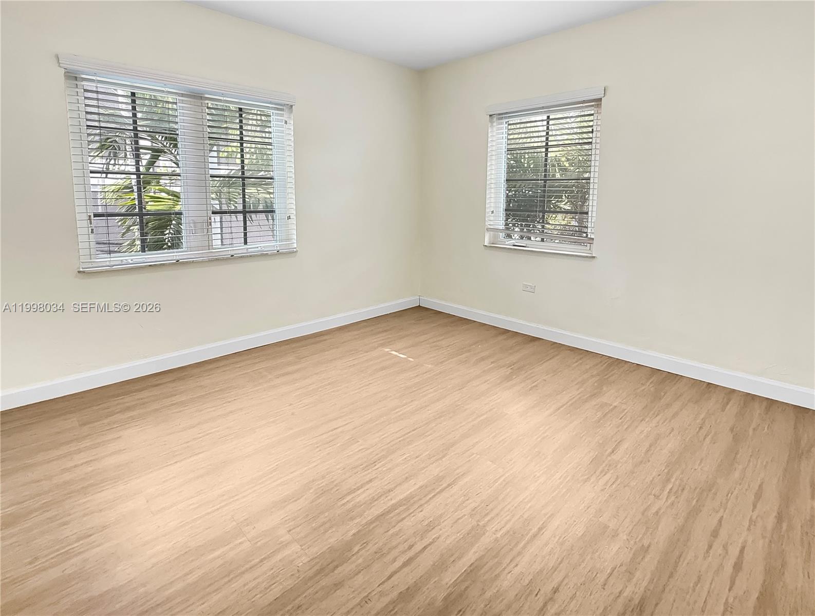   /  3600 sq. ft. $ 2026-04-09 0 Photo