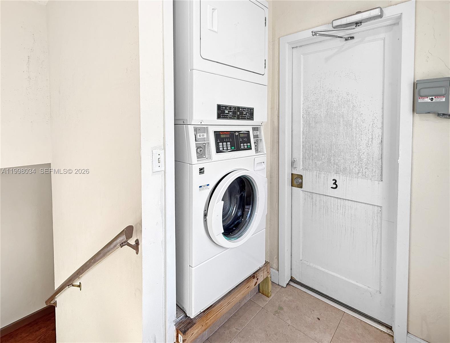   /  3600 sq. ft. $ 2026-04-09 0 Photo