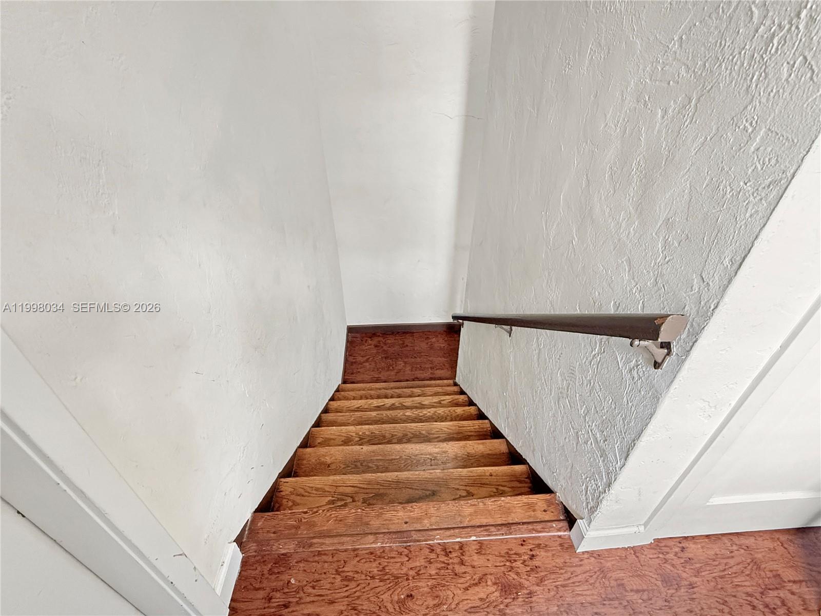   /  3600 sq. ft. $ 2026-04-09 0 Photo