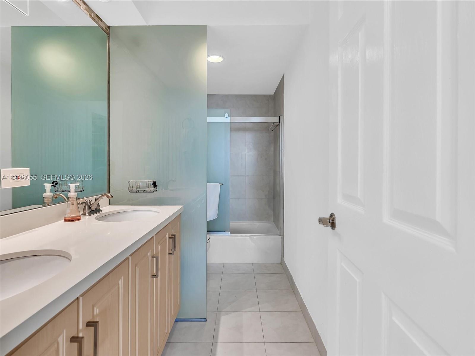 1132 2 / 2 1295 sq. ft. $ 2026-04-09 0 Photo
