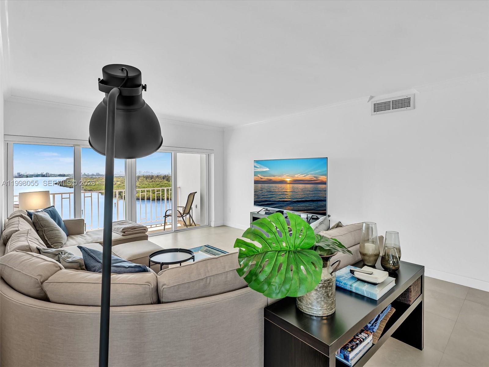 1132 2 / 2 1295 sq. ft. $ 2026-04-09 0 Photo