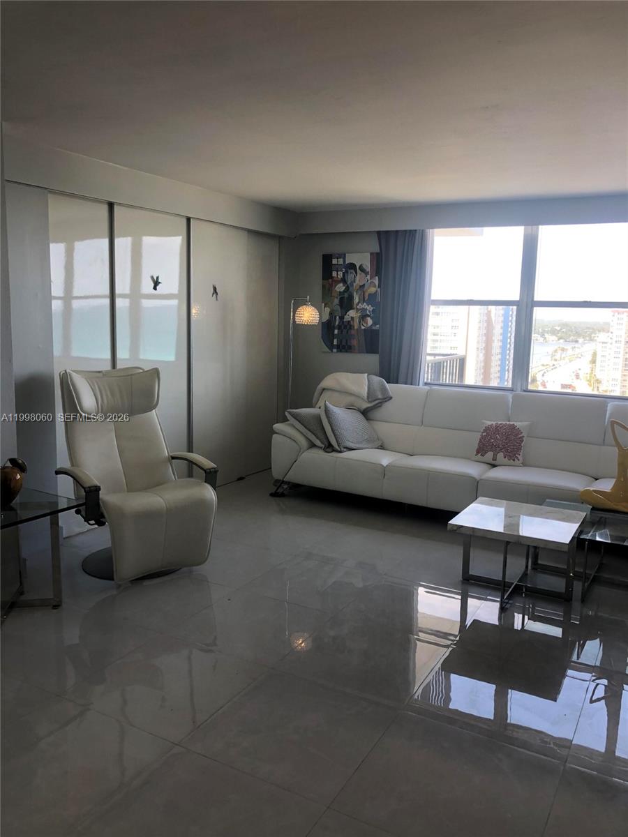 Photo of 2101 Ocean Dr  #1505, Hollywood, Florida, 33019 - 