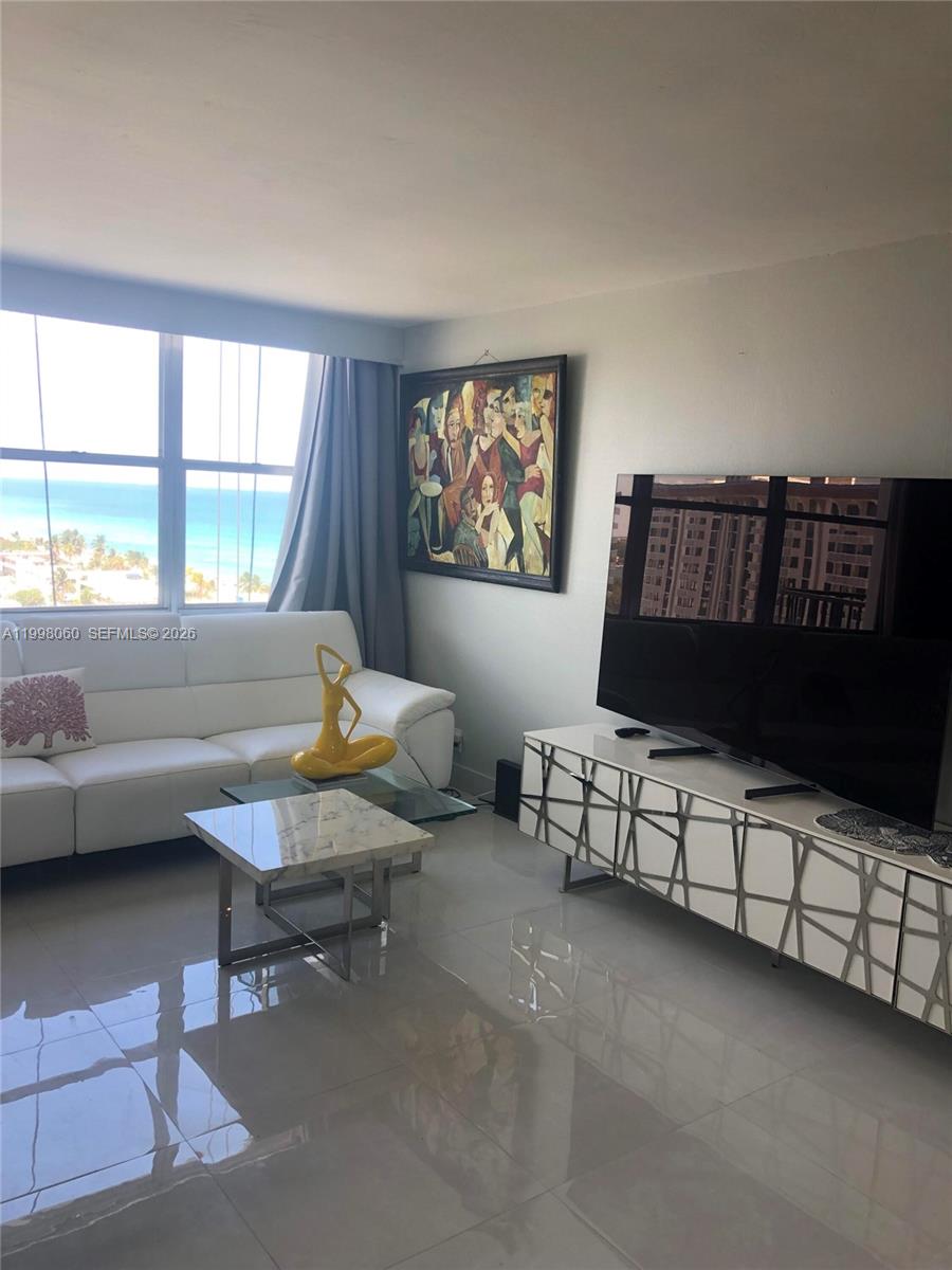 Photo of 2101 Ocean Dr  #1505, Hollywood, Florida, 33019 - 