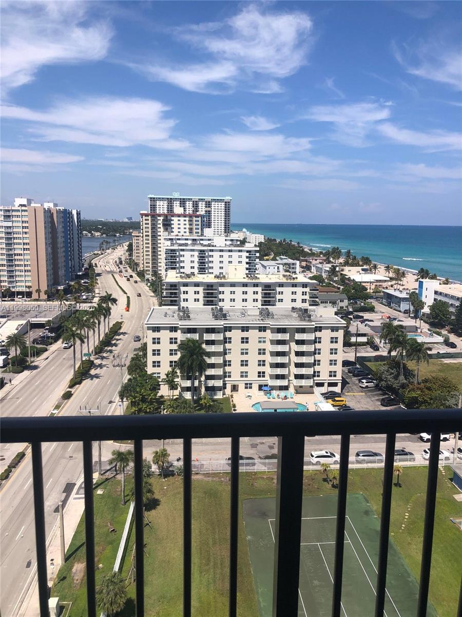 Photo of 2101 Ocean Dr  #1505, Hollywood, Florida, 33019 - 