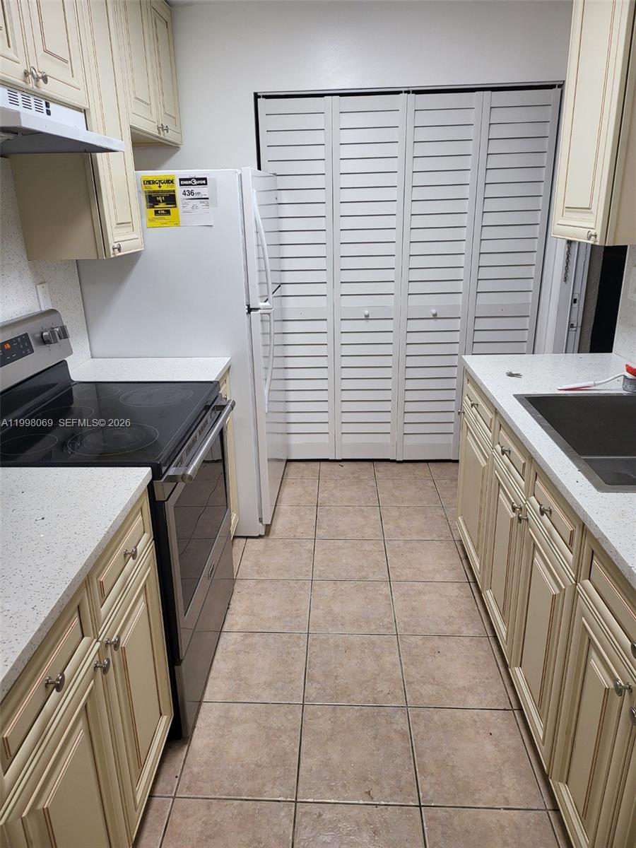   /   sq. ft. $ 2026-04-09 0 Photo