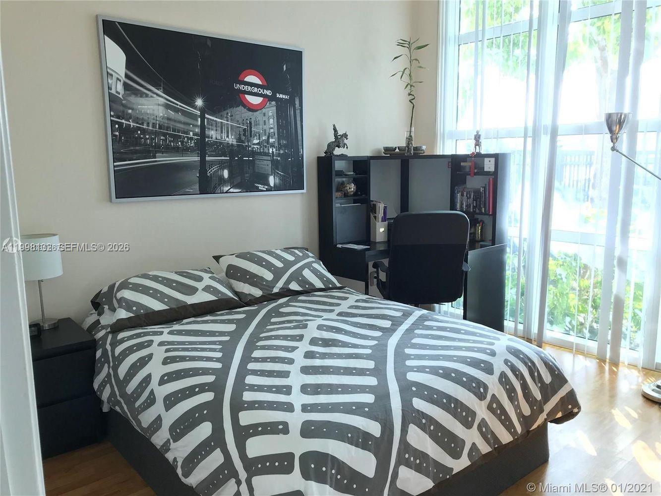 Photo of 1945 Ocean Dr  #M2, Hallandale Beach, Florida, 33009 - 