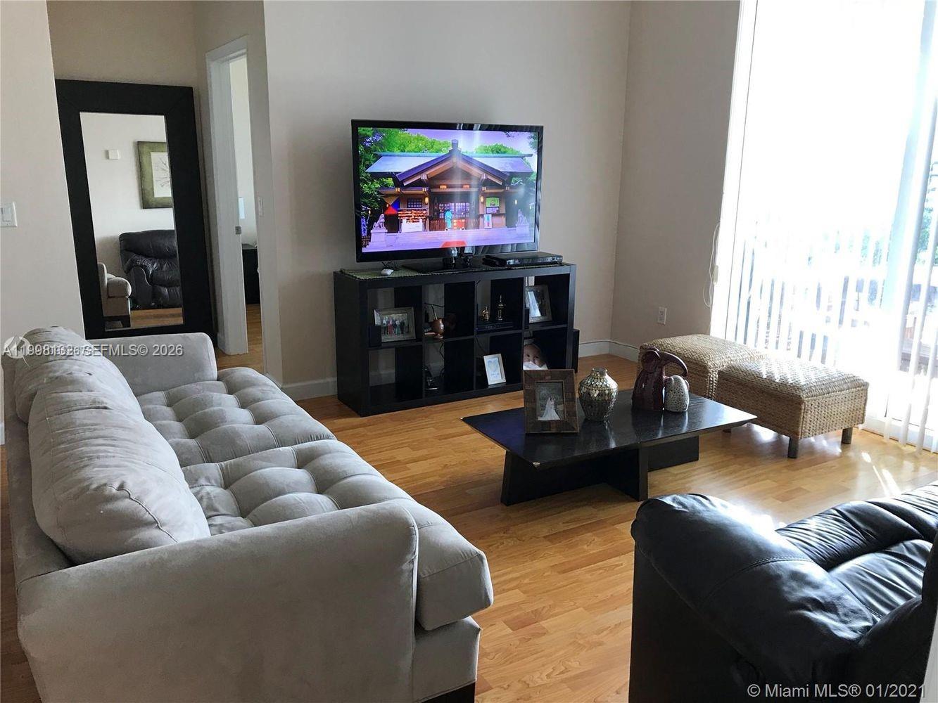 Photo of 1945 Ocean Dr  #M2, Hallandale Beach, Florida, 33009 - 