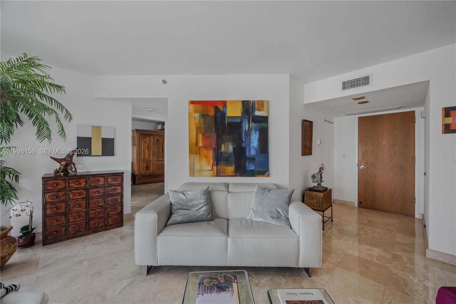1910 2 / 2 1300 sq. ft. $ 2026-04-09 0 Photo