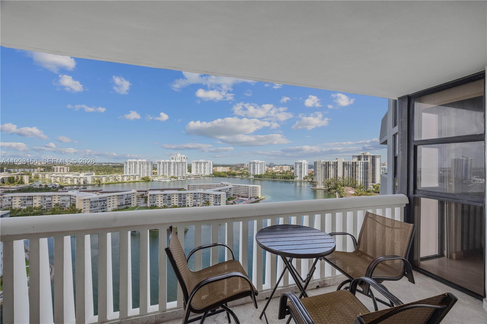 1910 2 / 2 1300 sq. ft. $ 2026-04-09 0 Photo