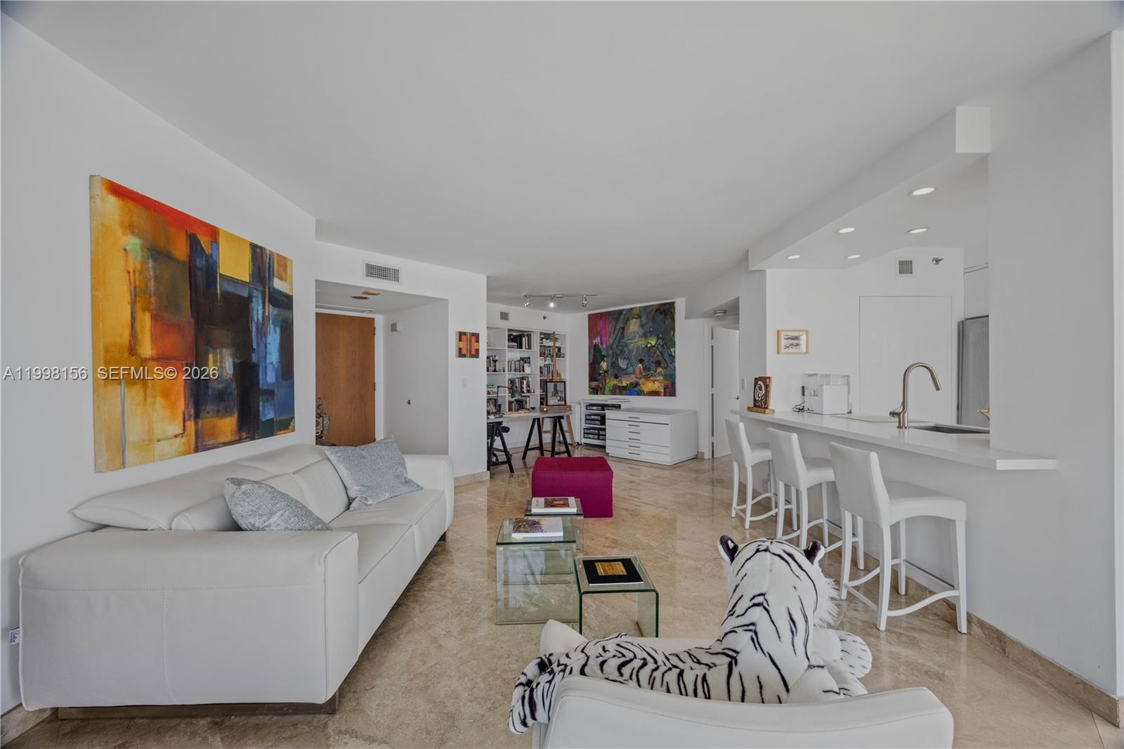 1910 2 / 2 1300 sq. ft. $ 2026-04-09 0 Photo