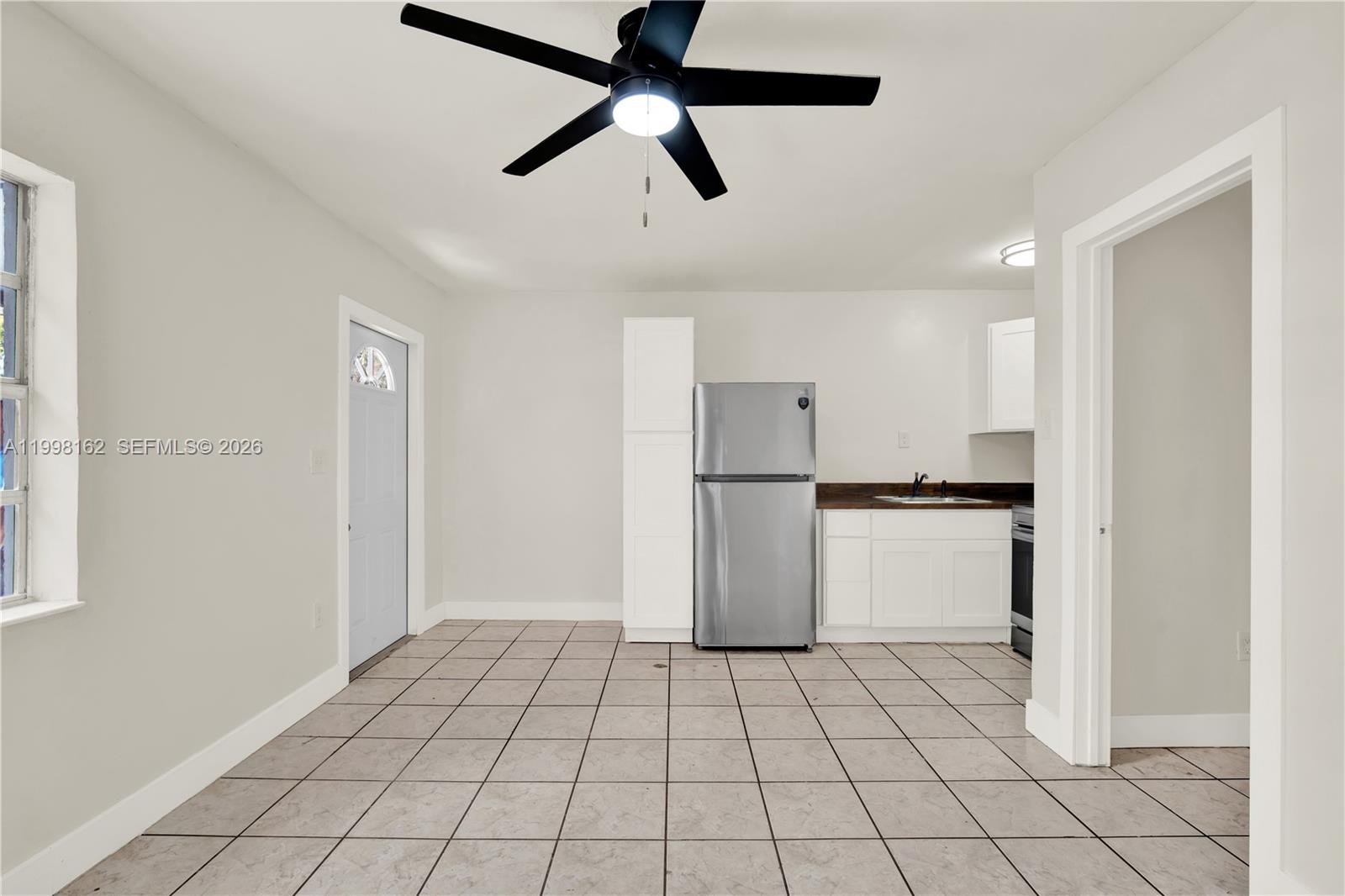   /  978 sq. ft. $ 2026-04-30 0 Photo