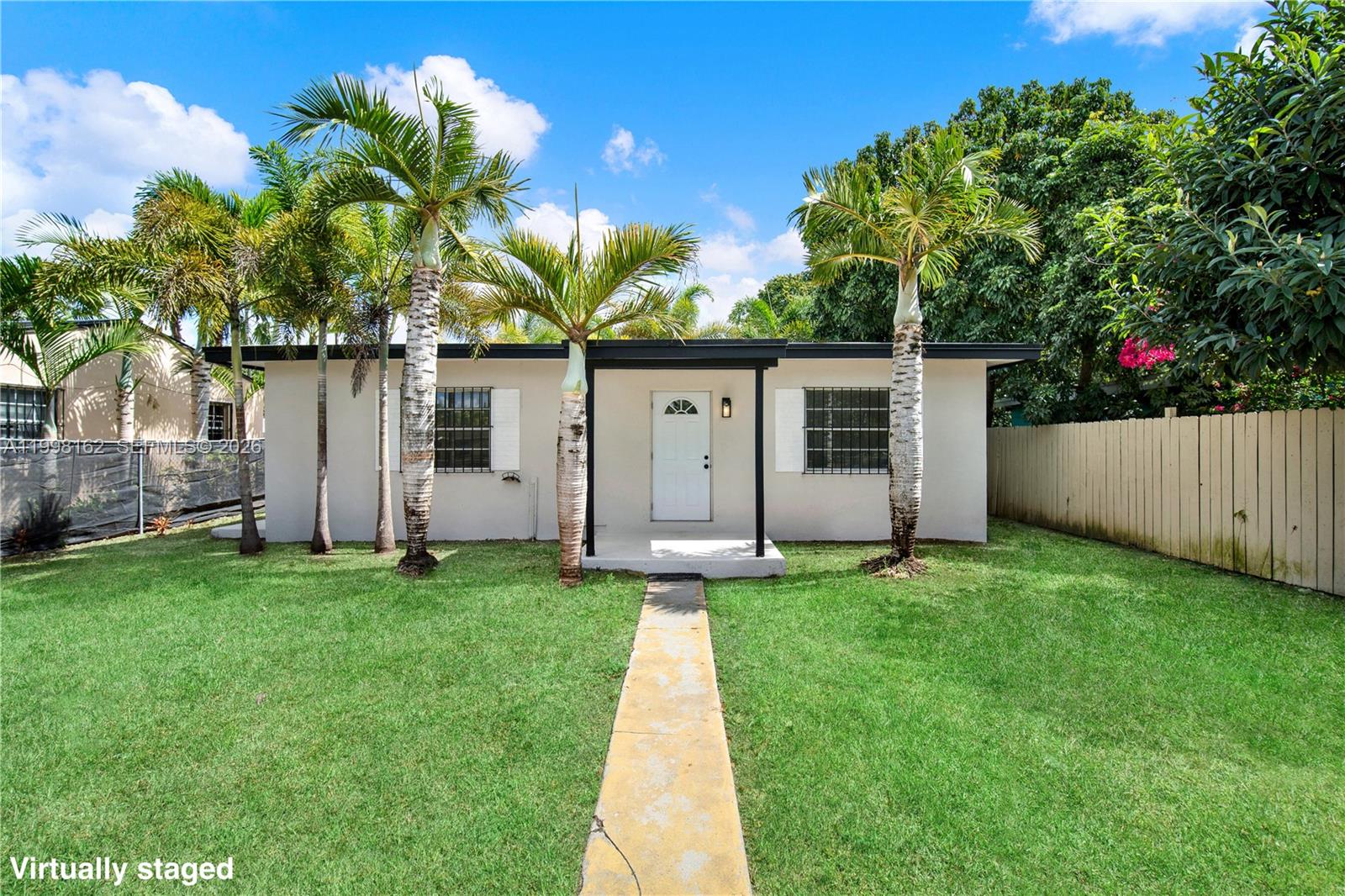   /  978 sq. ft. $ 2026-04-30 0 Photo