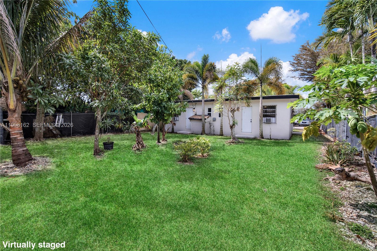   /  978 sq. ft. $ 2026-04-30 0 Photo