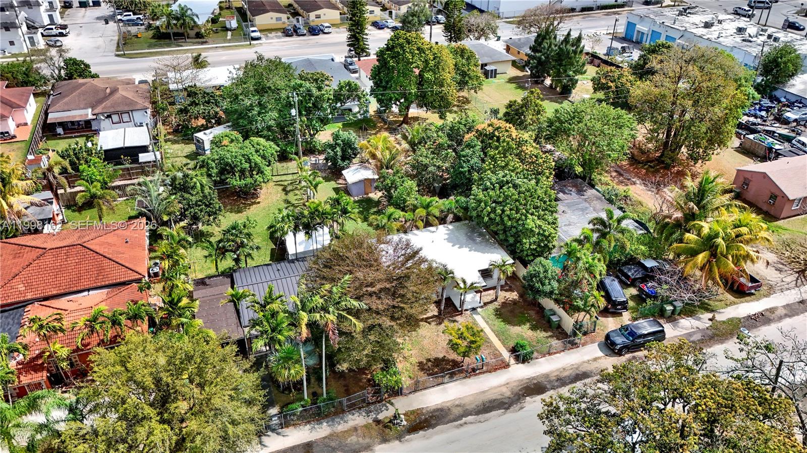   /  978 sq. ft. $ 2026-04-30 0 Photo