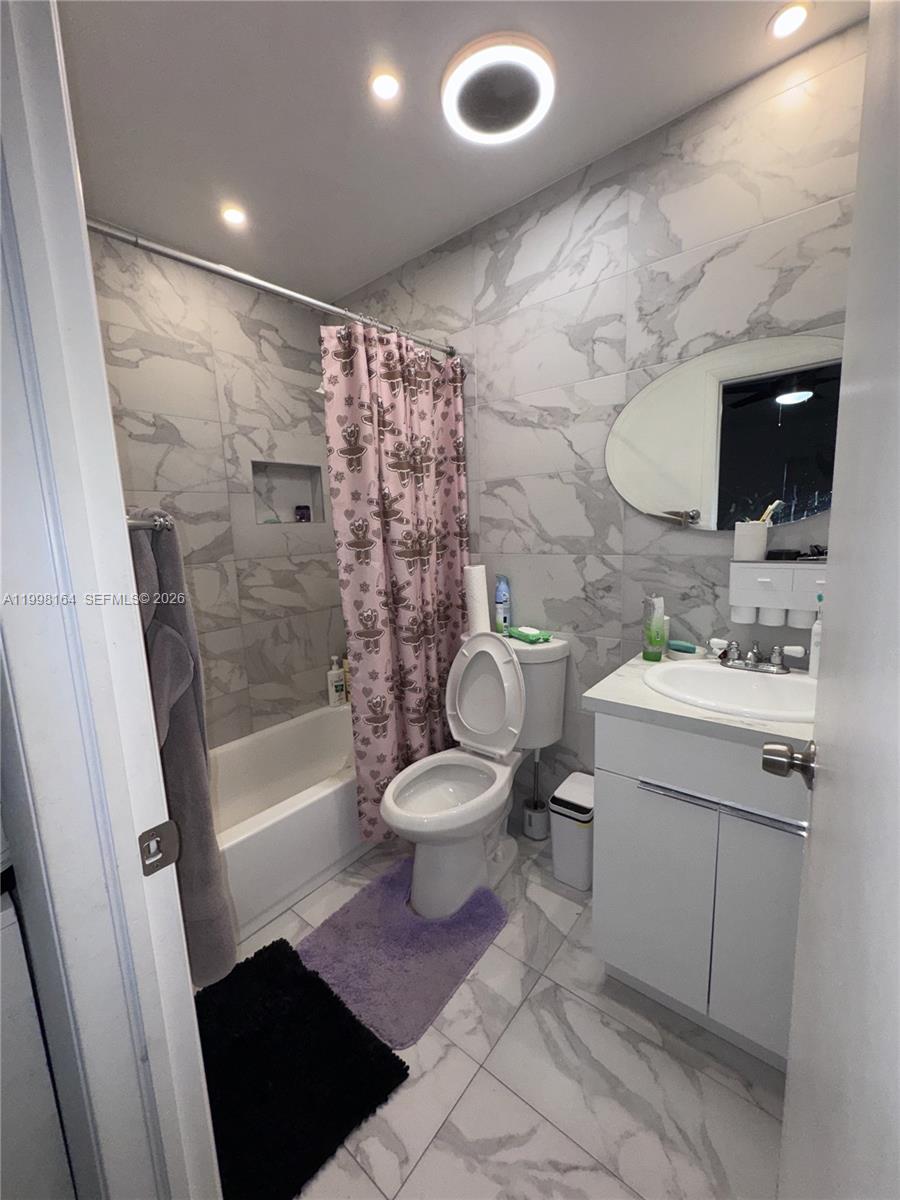   /  2588 sq. ft. $ 2026-04-09 0 Photo