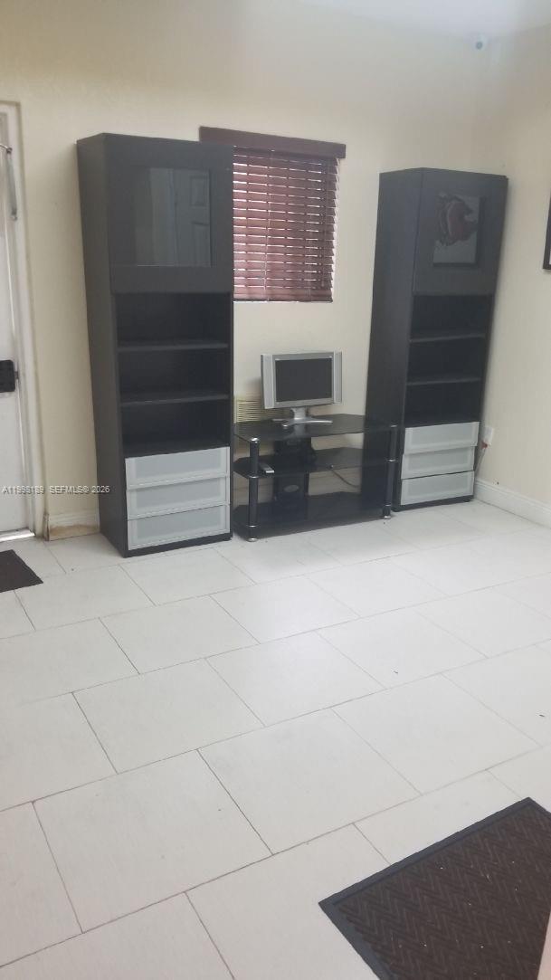   /   sq. ft. $ 2026-04-09 0 Photo