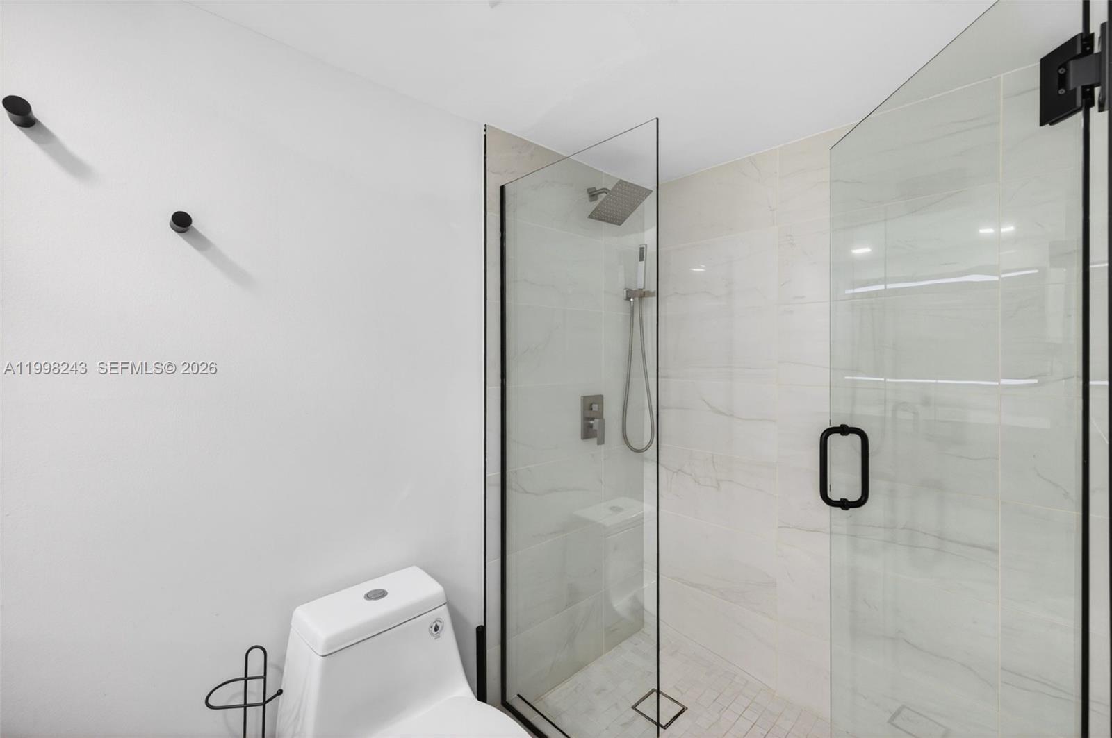 Photo of 420 12th Ave #202, Hallandale Beach, Florida, 33009 -