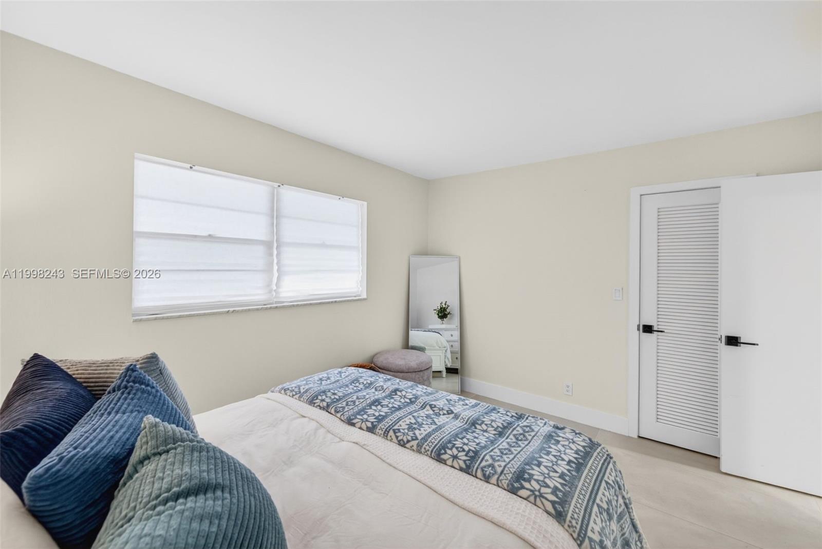 Photo of 420 12th Ave #202, Hallandale Beach, Florida, 33009 -