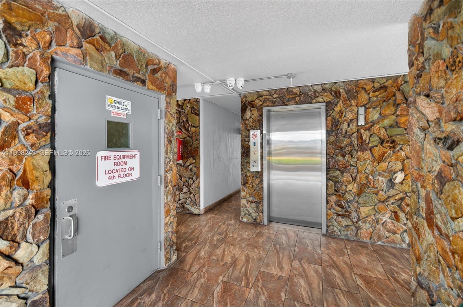 Photo of 420 12th Ave #202, Hallandale Beach, Florida, 33009 -