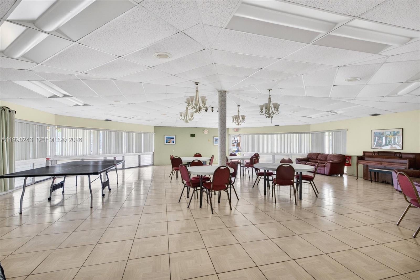 Photo of 420 12th Ave #202, Hallandale Beach, Florida, 33009 -