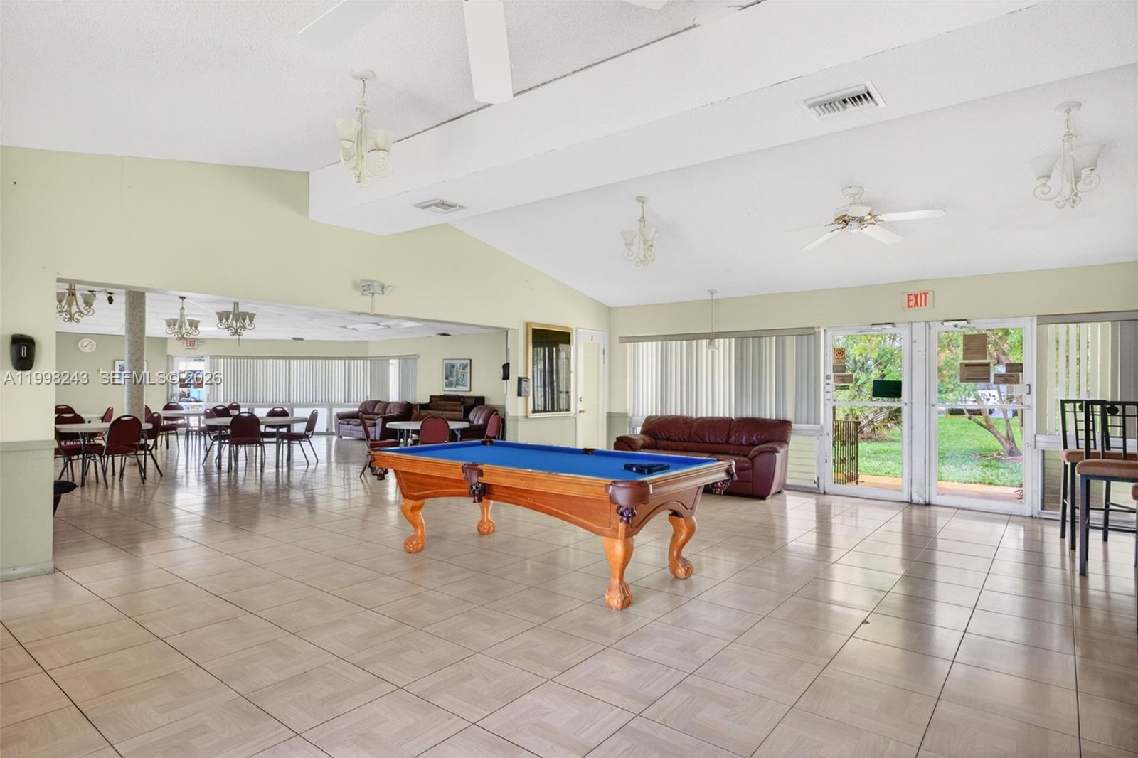 Photo of 420 12th Ave #202, Hallandale Beach, Florida, 33009 -