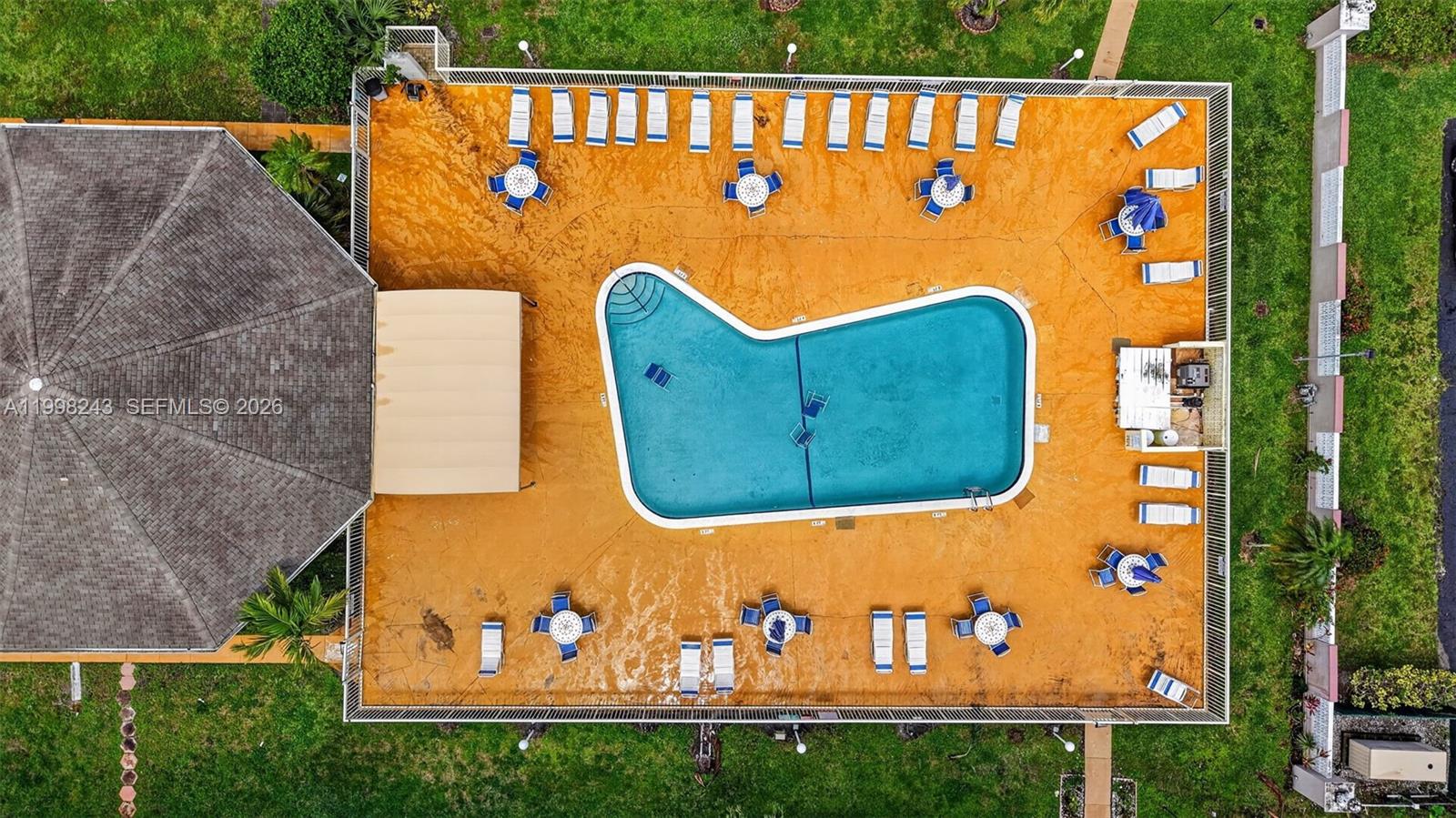 Photo of 420 12th Ave #202, Hallandale Beach, Florida, 33009 -