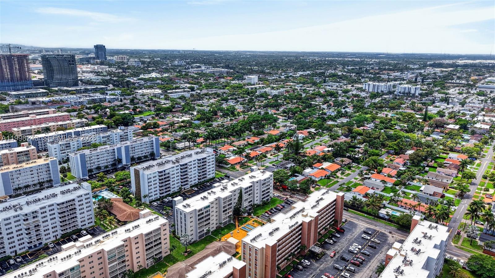 Photo of 420 12th Ave #202, Hallandale Beach, Florida, 33009 -