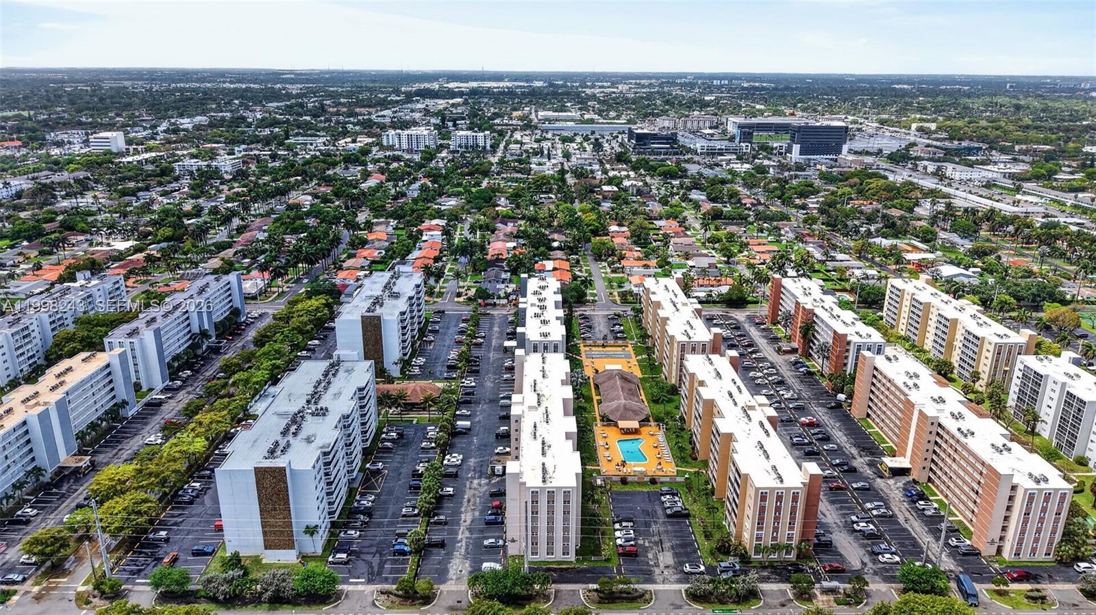 Photo of 420 12th Ave #202, Hallandale Beach, Florida, 33009 -