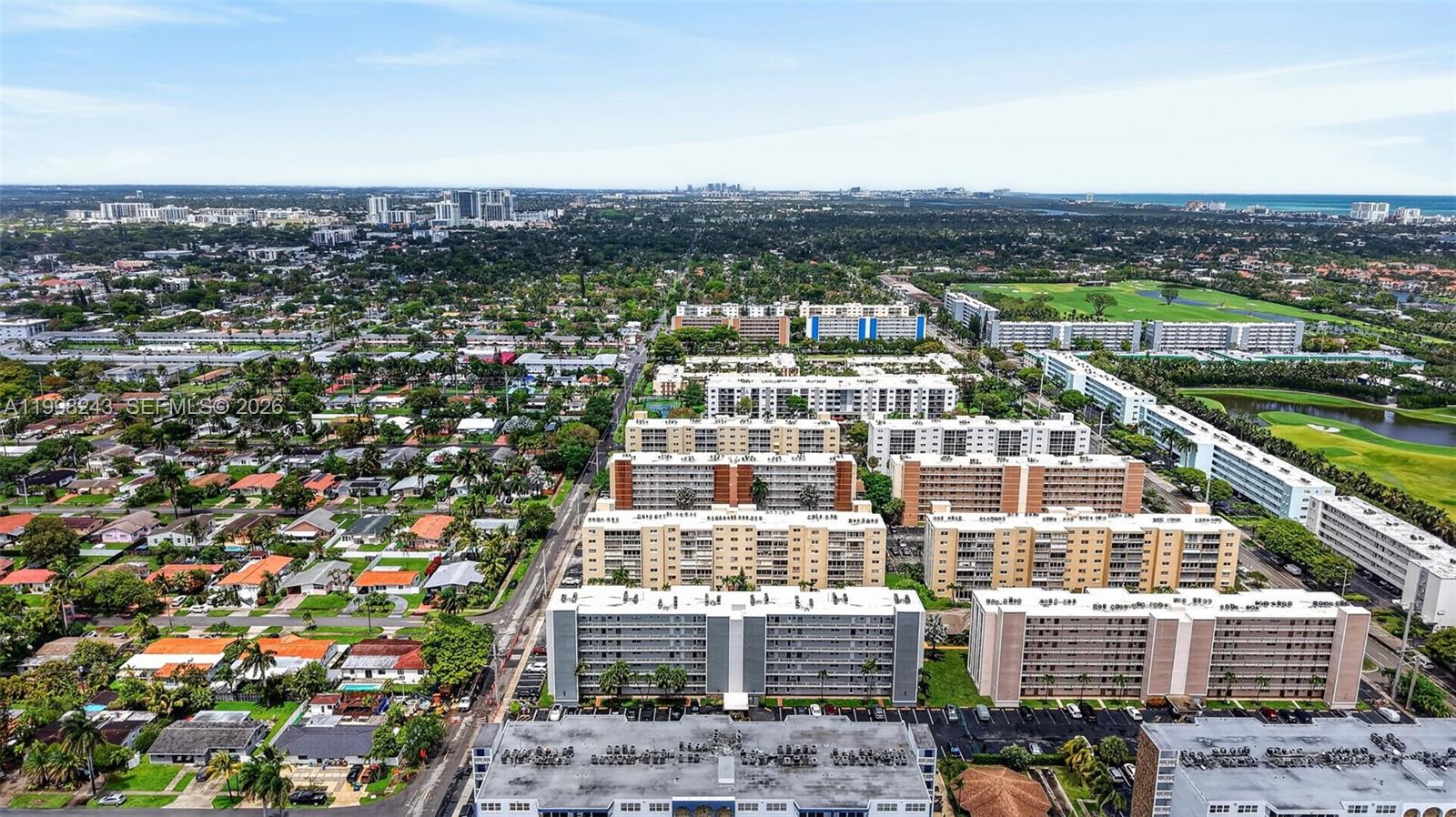 Photo of 420 12th Ave #202, Hallandale Beach, Florida, 33009 -