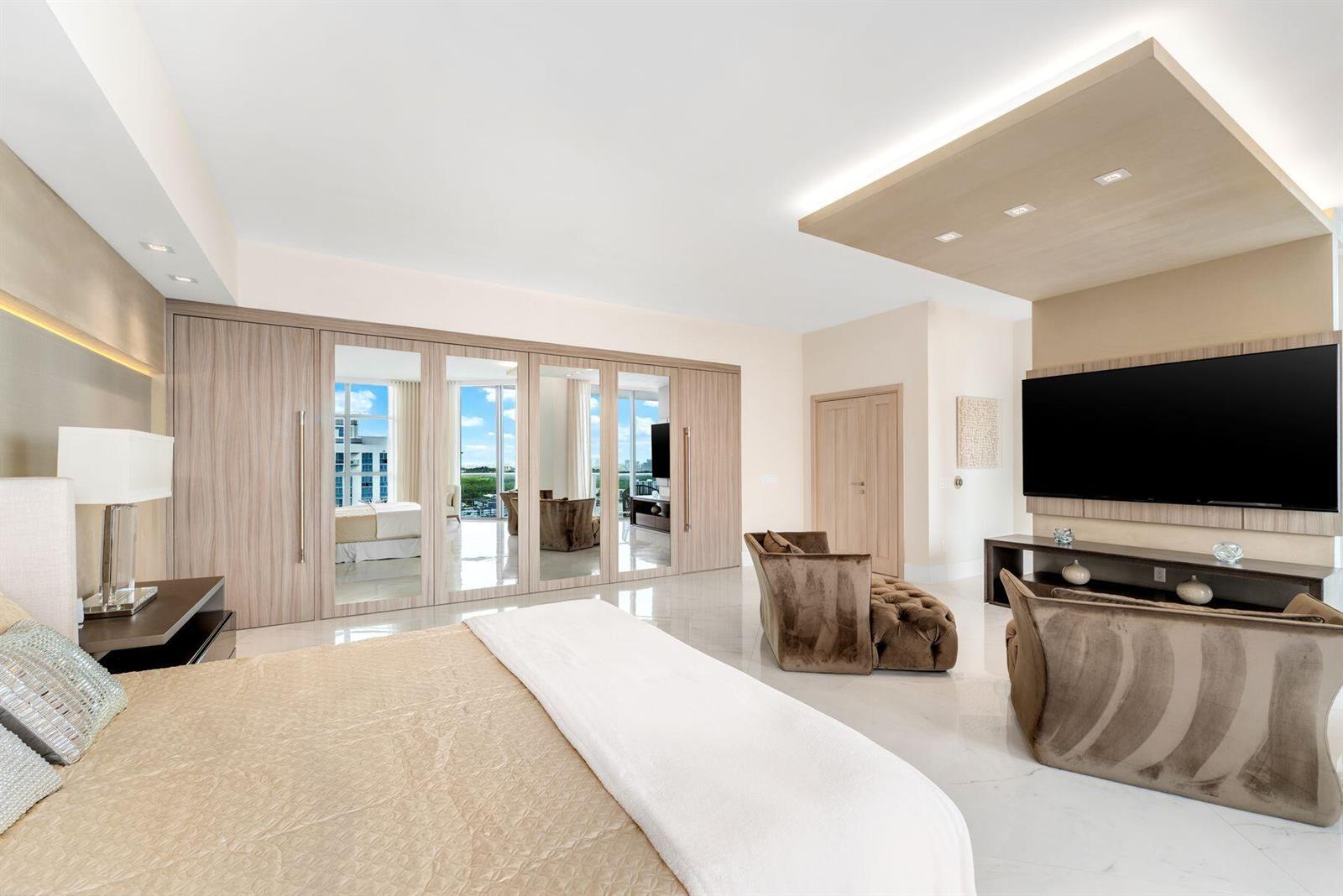Photo of 17301 Biscayne  #Ph-7, North Miami Beach, Florida, 33160 - 17301 Biscayne Blvd_1oakstudios_21