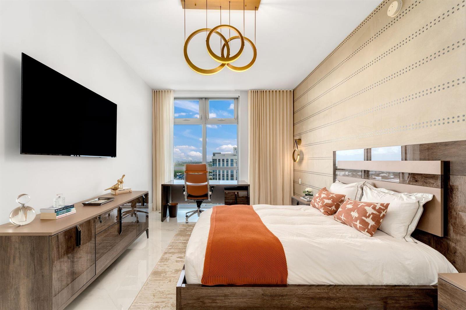 Photo of 17301 Biscayne  #Ph-7, North Miami Beach, Florida, 33160 - 17301 Biscayne Blvd_1oakstudios_30