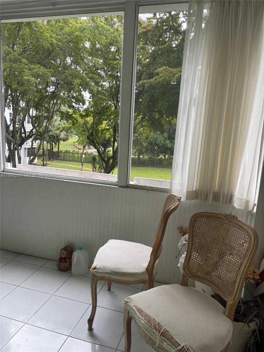 303 2 / 2 1132 sq. ft. $ 2026-04-13 0 Photo