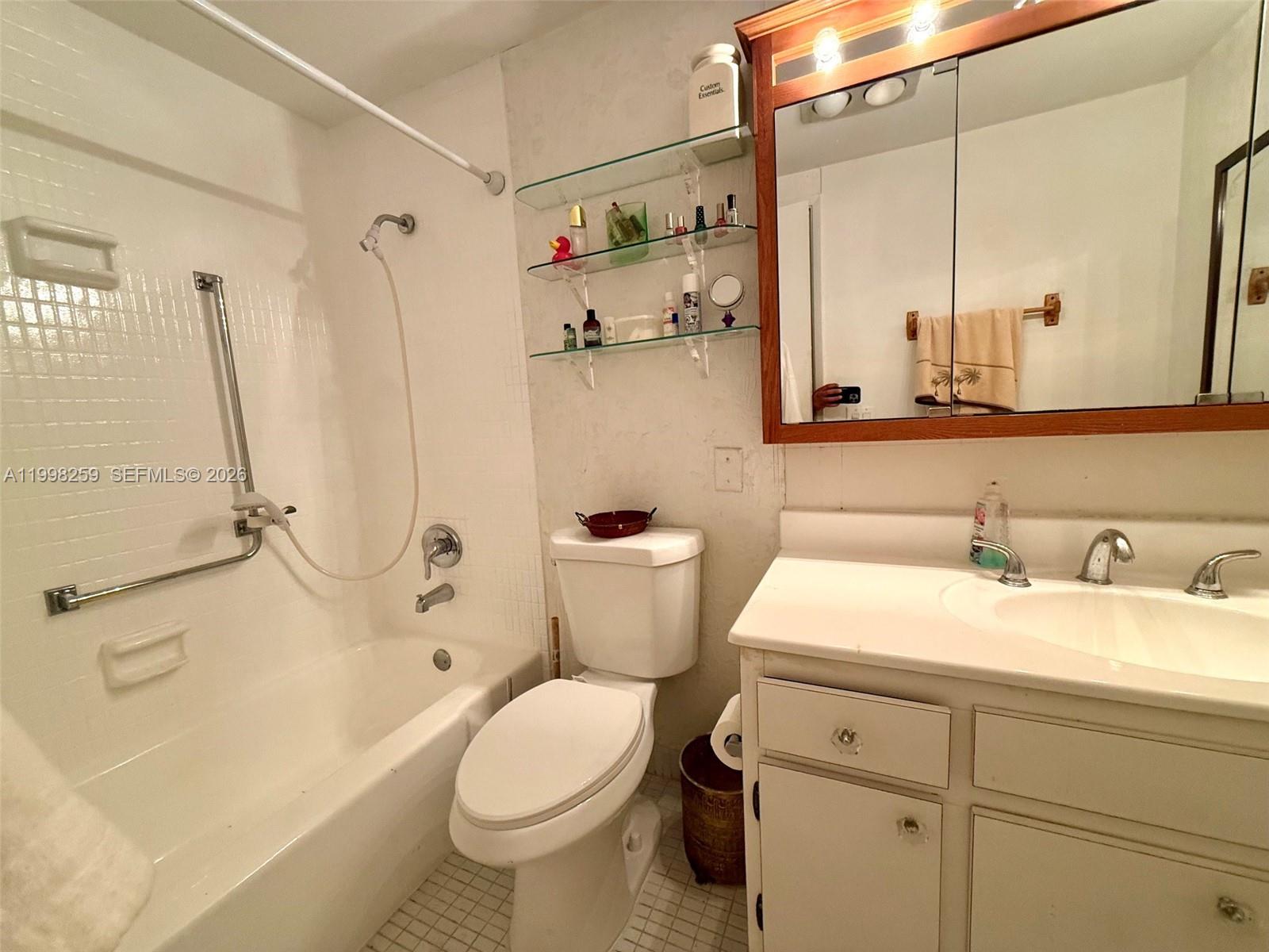 See details 303 2 / 2 1132 sq. ft. $ 2026-04-13 0 Photo
